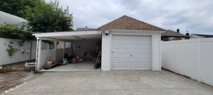 712 5th St in Secaucus, NJ - Building Photo - Building Photo