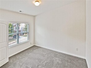 3018 Woodward Down Trail in Buford, GA - Building Photo - Building Photo