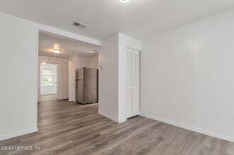 859 W 28th St in Jacksonville, FL - Building Photo - Building Photo