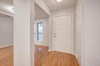 1504 Ashwood Ln in Grapevine, TX - Foto de edificio - Building Photo