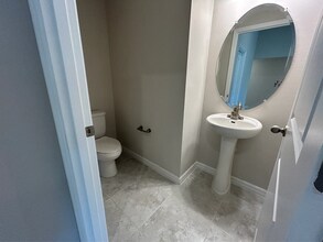 4113 NE 20th Ct in Cape Coral, FL - Building Photo - Building Photo