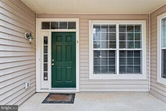 1300 Windleaf Dr in Reston, VA - Building Photo - Building Photo