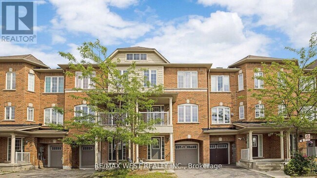 property at 9 FREELAND Hl