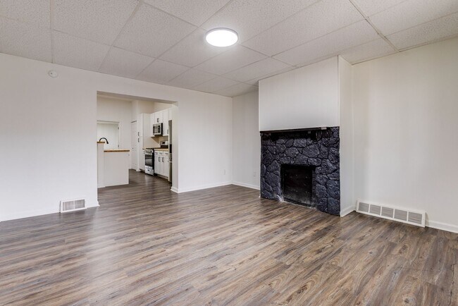 924 Industry St in Pittsburgh, PA - Building Photo - Building Photo