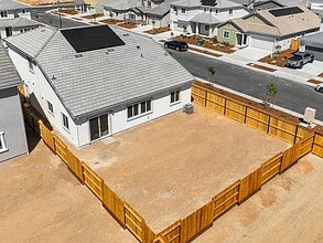 7097 Vail Rnch Rd in Roseville, CA - Building Photo - Building Photo