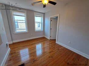 41 Clark St, Unit 4 in Boston, MA - Building Photo - Building Photo