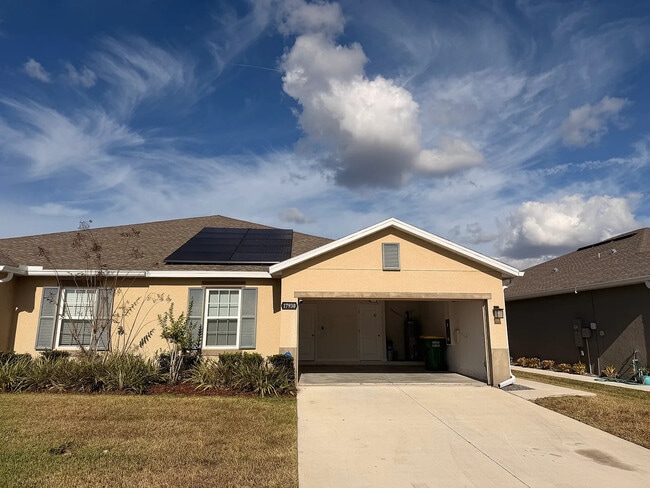 17930 Turning Leaf Cir in Land O Lakes, FL - Building Photo - Building Photo