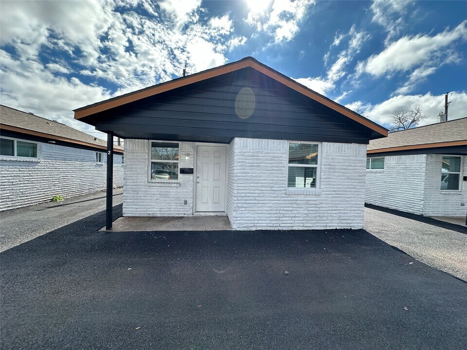 3805 Wipprecht St in Houston, TX - Building Photo