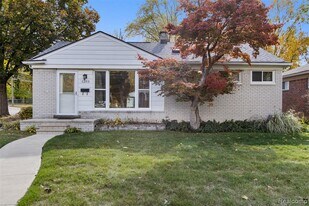 1203 Hickory Ave in Royal Oak, MI - Building Photo