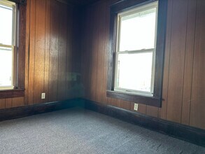 2228 11th St SW, Unit 2 in Canton, OH - Building Photo - Building Photo