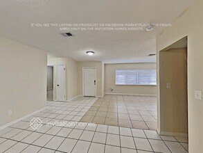 6433 NW 21st Ct in Margate, FL - Building Photo - Building Photo