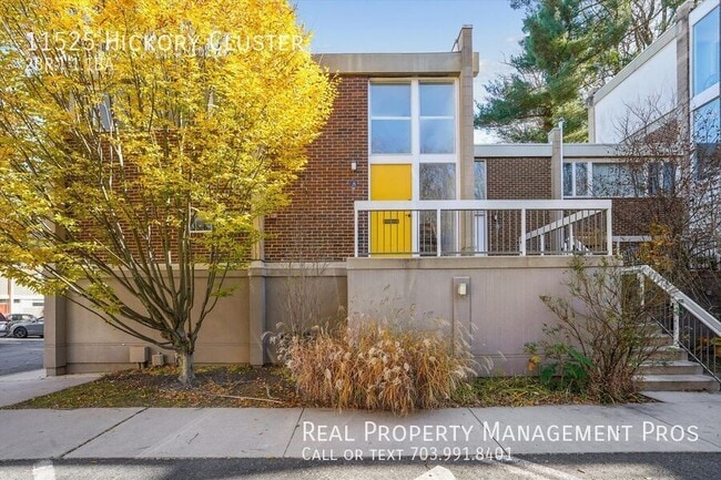 property at 11525 Hickory Cluster