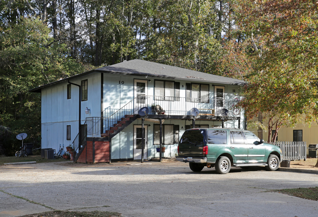 10-12 Bennett St in Newnan, GA - Building Photo