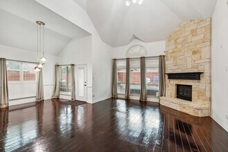 720 Yarrow St in Little Elm, TX - Building Photo - Building Photo