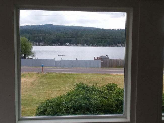 property at 2889 Lake Whatcom Blvd
