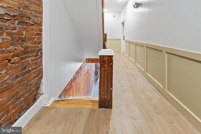 property at 900 N 41st St