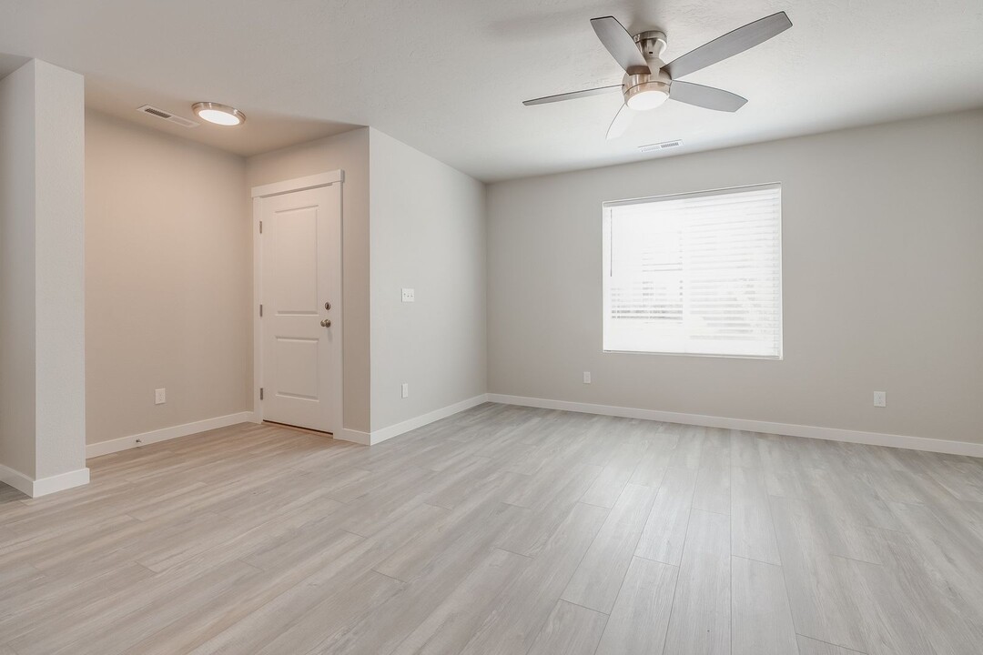 2488 E Blue Tick St in Meridian, ID - Building Photo