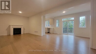 143 Northglen Blvd in Bowmanville, ON - Building Photo - Building Photo