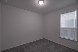 6408 Carriage Pines Dr in Austin, TX - Building Photo - Building Photo