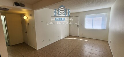 1111 E Butler Dr-Unit -C in Phoenix, AZ - Building Photo - Building Photo