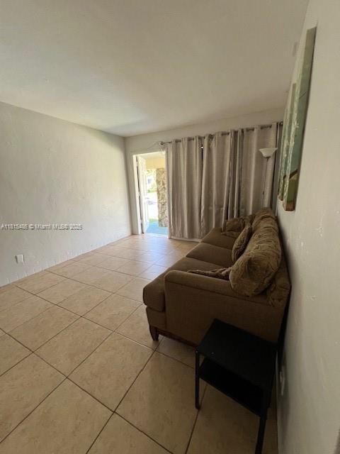 413 SW 2nd Ave in Dania Beach, FL - Building Photo - Building Photo