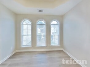 9538 Rollinghills Dr in Jonesboro, GA - Building Photo - Building Photo