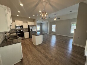3769 Washington Wds Rd in Southaven, MS - Building Photo - Building Photo