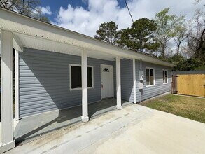 227 Challedon Dr in Summerville, SC - Building Photo - Building Photo