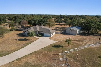 100 Shirley Ln in Georgetown, TX - Building Photo - Building Photo