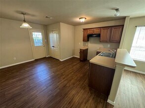 139 Cliff Height Cir in Dallas, TX - Building Photo - Building Photo
