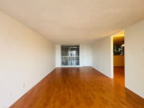 1137 11th St in Santa Monica, CA - Building Photo - Building Photo