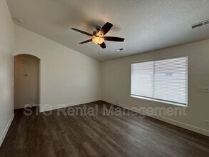 2048 W 30 S in Hurricane, UT - Building Photo - Building Photo