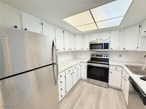 13257 Broadhurst Loop in Ft. Myers, FL - Building Photo - Building Photo