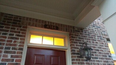 4286 Baverton Dr in Suwanee, GA - Building Photo - Building Photo