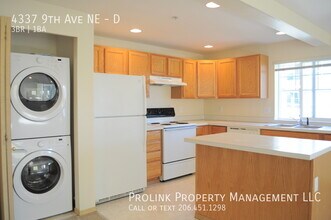 4337 9th Ave NE in Seattle, WA - Foto de edificio - Building Photo