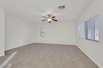 9167 Sea Mink Ave in Las Vegas, NV - Building Photo - Building Photo