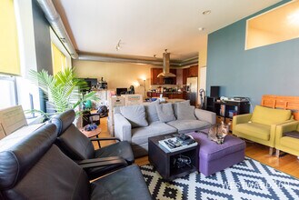 1107 W Lawrence Ave in Chicago, IL - Building Photo - Building Photo