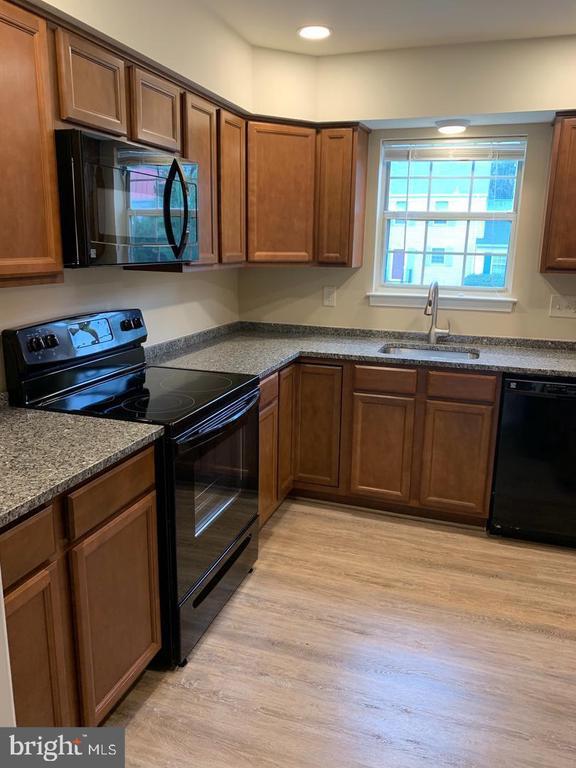 169 Fairfield Dr in Warrenton, VA - Building Photo - Building Photo