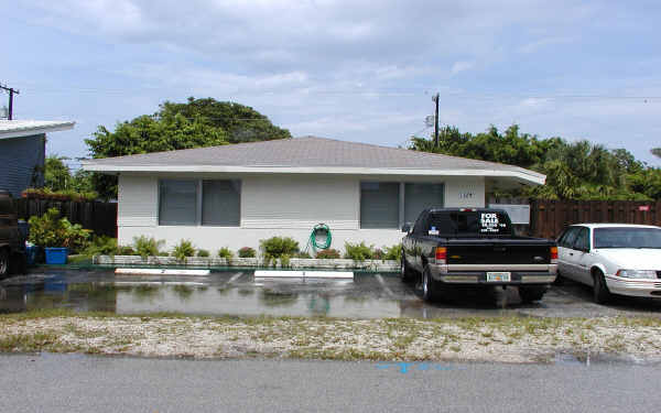 1324 NE 16th Ave in Fort Lauderdale, FL - Building Photo