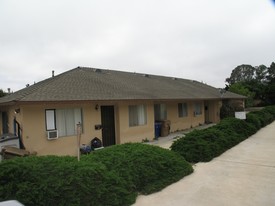 10 Unit Portfolio in Ventura in Ventura, CA - Foto de edificio - Building Photo