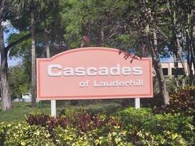 7900 NW 50th St in Lauderhill, FL - Building Photo