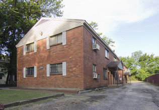 233 N Bellevue Blvd in Memphis, TN - Building Photo - Building Photo