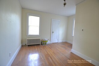 11 Matchett St, Unit 1 in Boston, MA - Building Photo - Building Photo