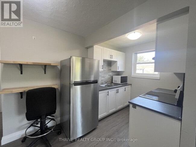 106 King Edward Ave in London, ON - Building Photo - Building Photo