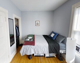 3 Kinnaird St, Unit 1 in Cambridge, MA - Building Photo - Building Photo