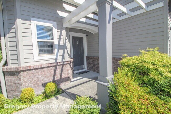 15720 NE 95th Way in Redmond, WA - Building Photo - Building Photo