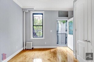 Mott Street in New York, NY - Building Photo