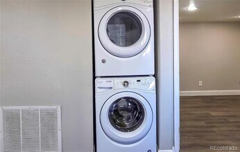 24683 E Hoover Pl in Aurora, CO - Building Photo - Building Photo