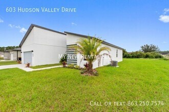 603 Hudson Valley Dr in Poinciana, FL - Building Photo - Building Photo