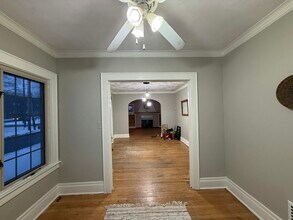 721 Salt Springs Rd in Syracuse, NY - Building Photo - Building Photo